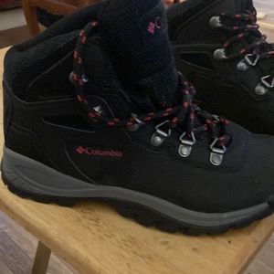 Womens boots
